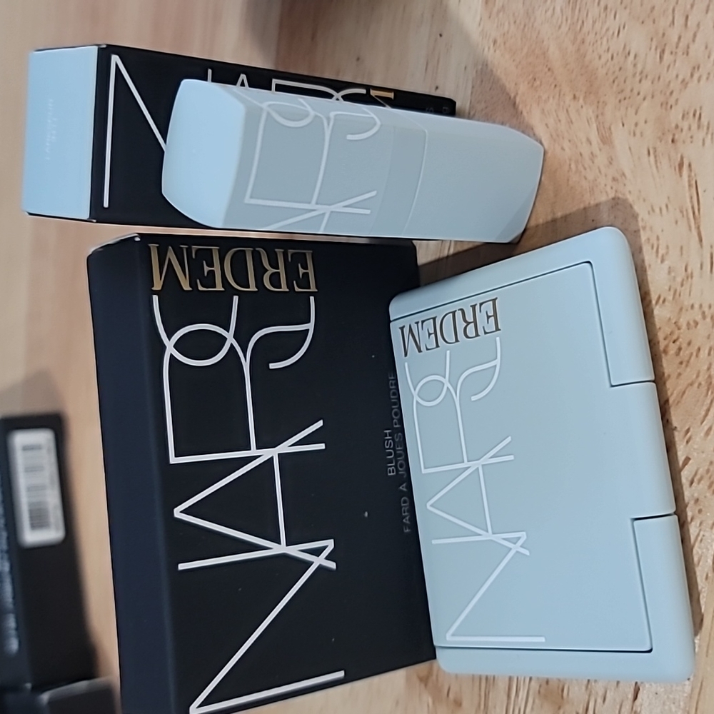 Nars Erdem Love Me Not Blush & Larkspur Lipstick